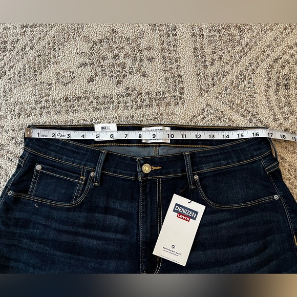 Denizen Levi Denim High Rise Shorts - Picture 6 of 8